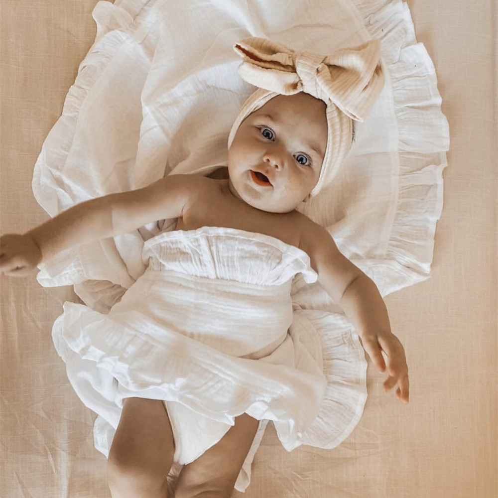 INS Ruffled Muslin Baby Swaddl - Baby Products Organic avis et prix